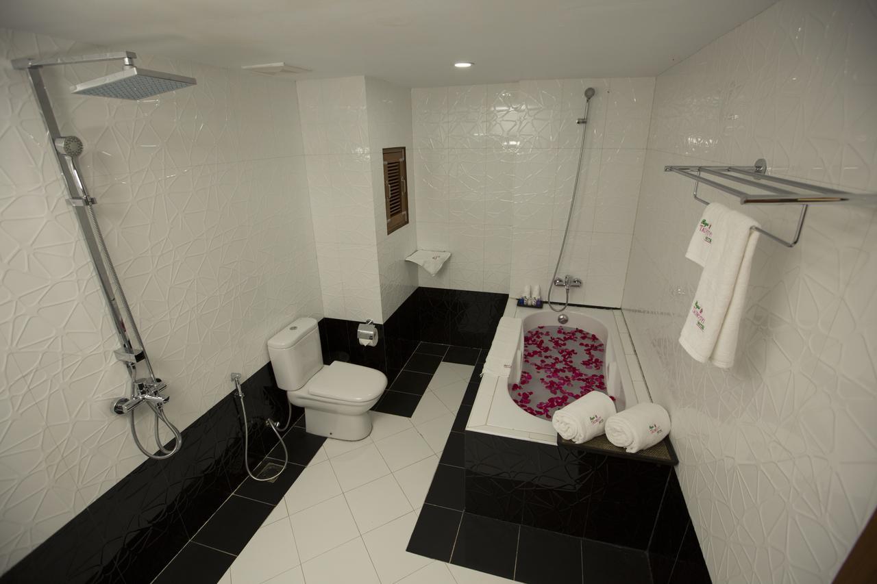 Royal Taunggyi Hotel Екстериор снимка
