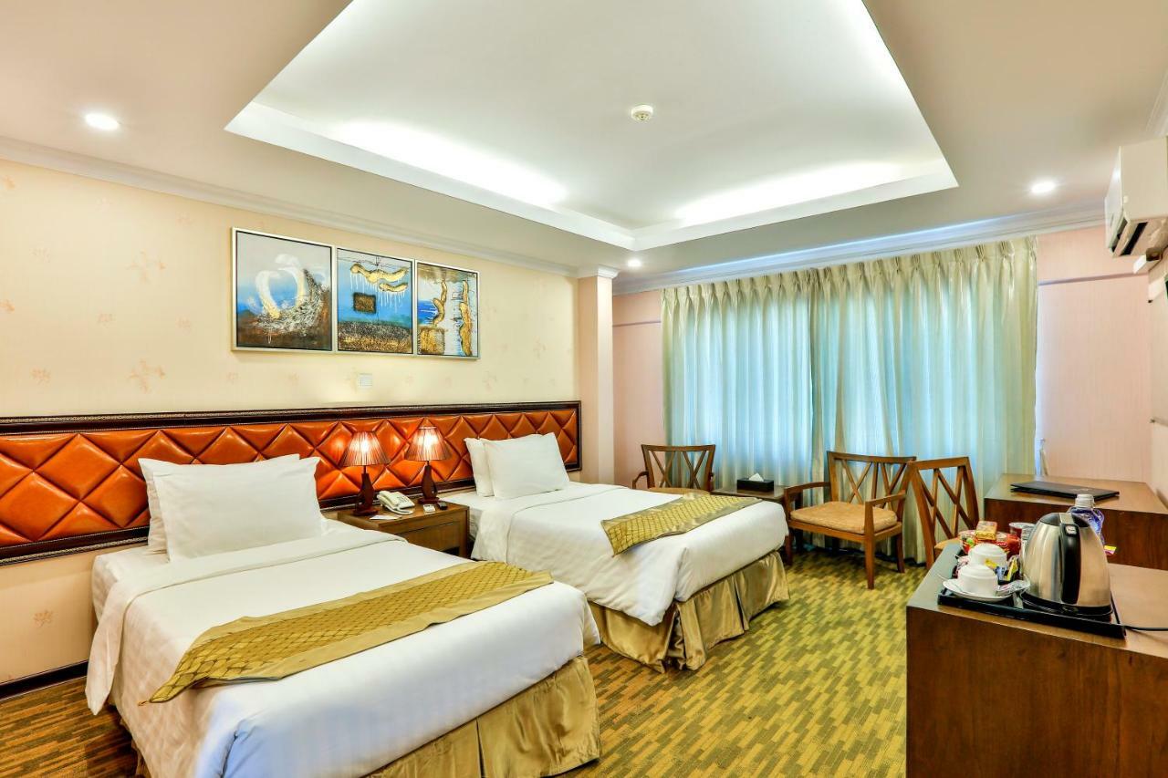 Royal Taunggyi Hotel Екстериор снимка